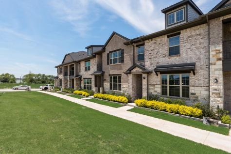 1920 Watermark Mews Rowlett TX 75088