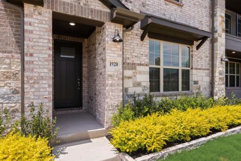 1920 Watermark Mews Rowlett TX 75088