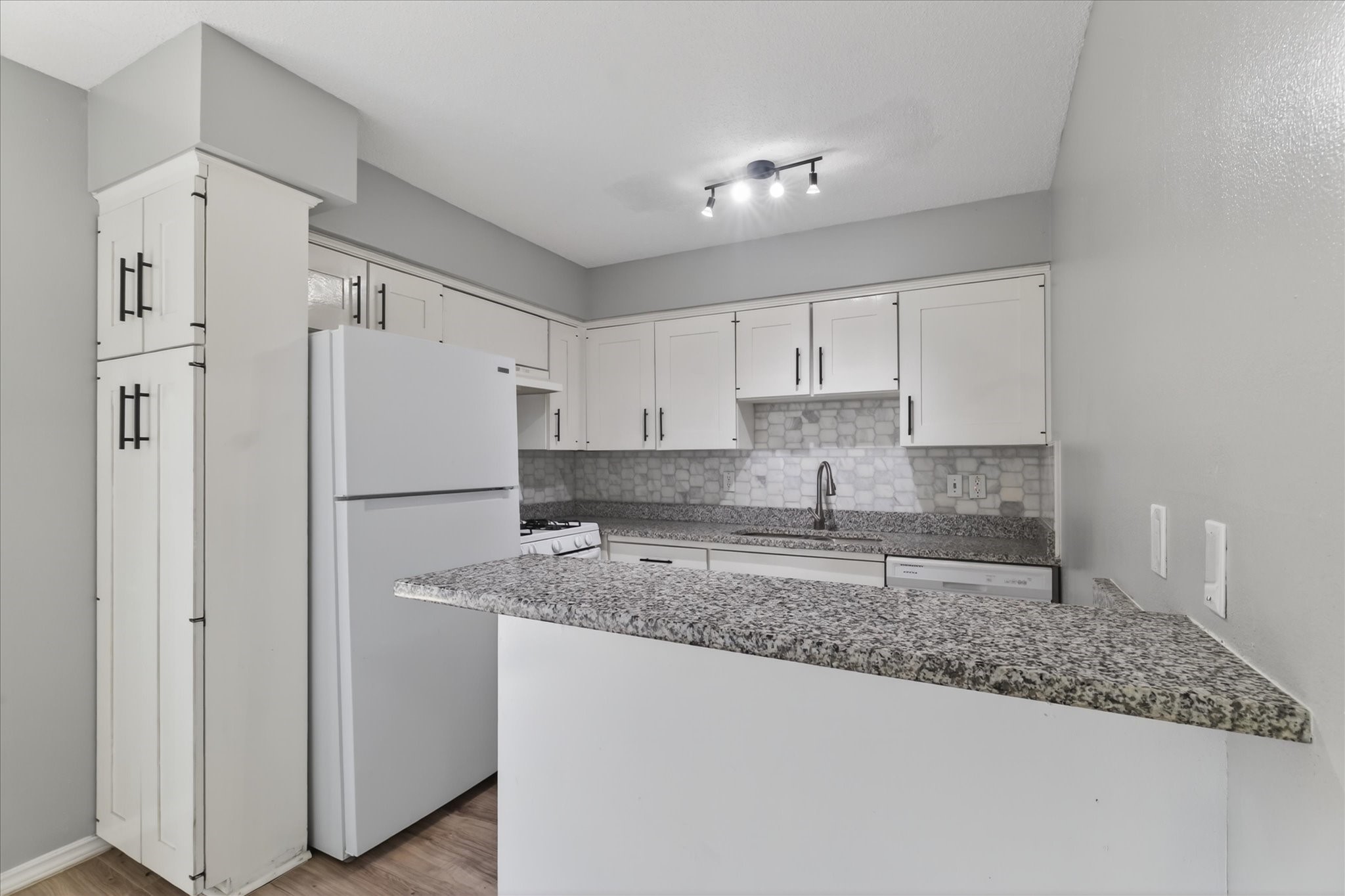 9852 Brockbank Drive Dallas TX 75220