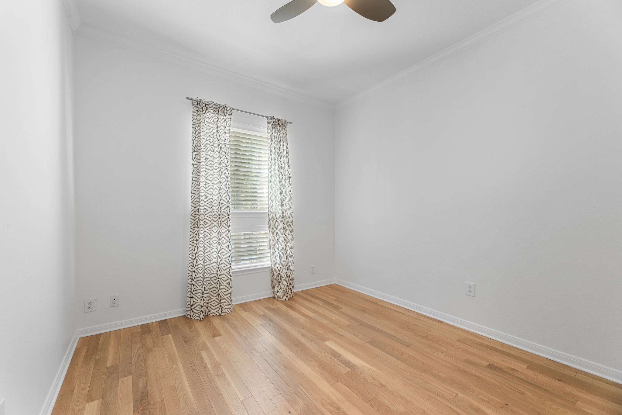 3225 Turtle Creek Boulevard Dallas TX 75219