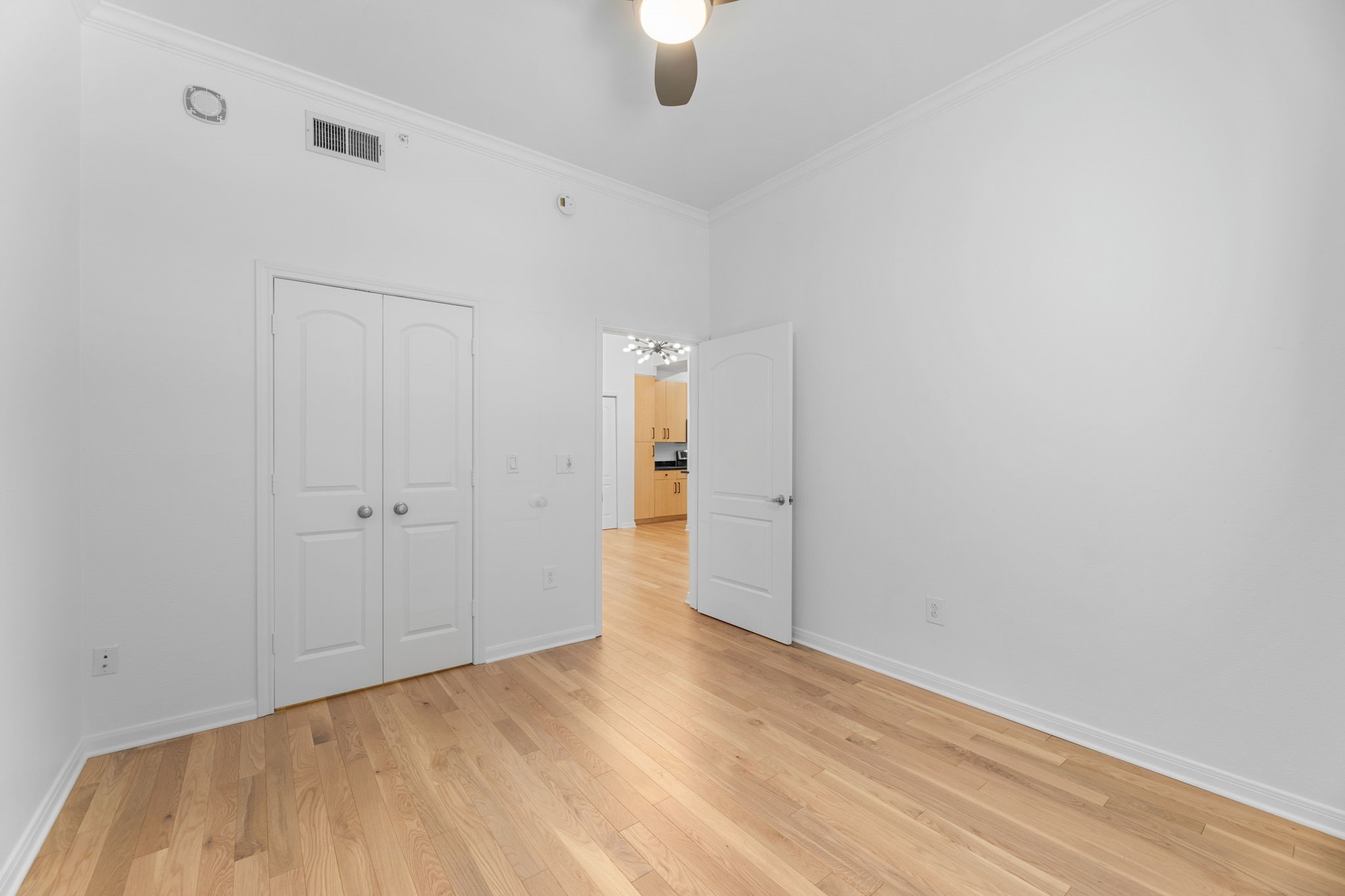 3225 Turtle Creek Boulevard Dallas TX 75219