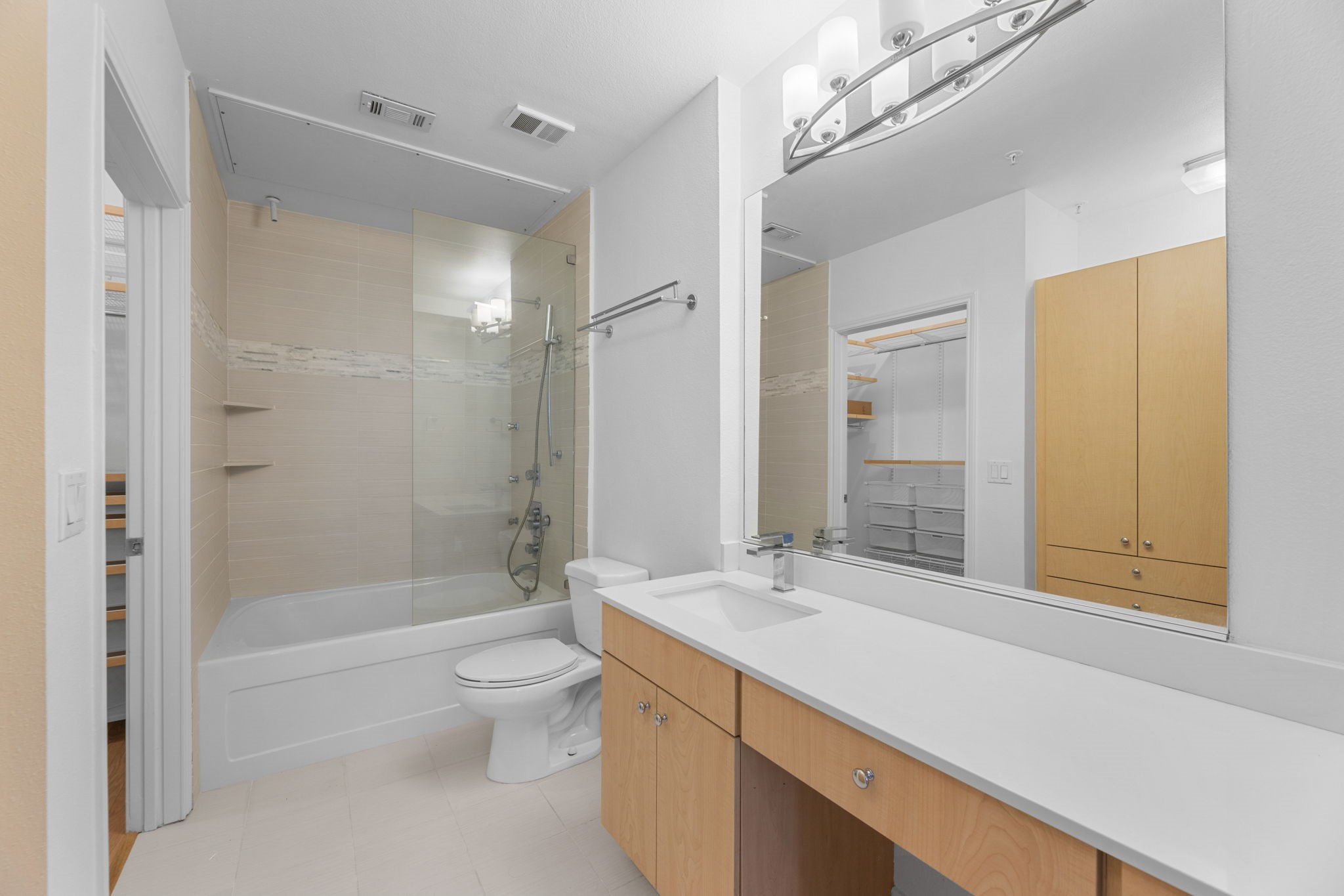 3225 Turtle Creek Boulevard Dallas TX 75219