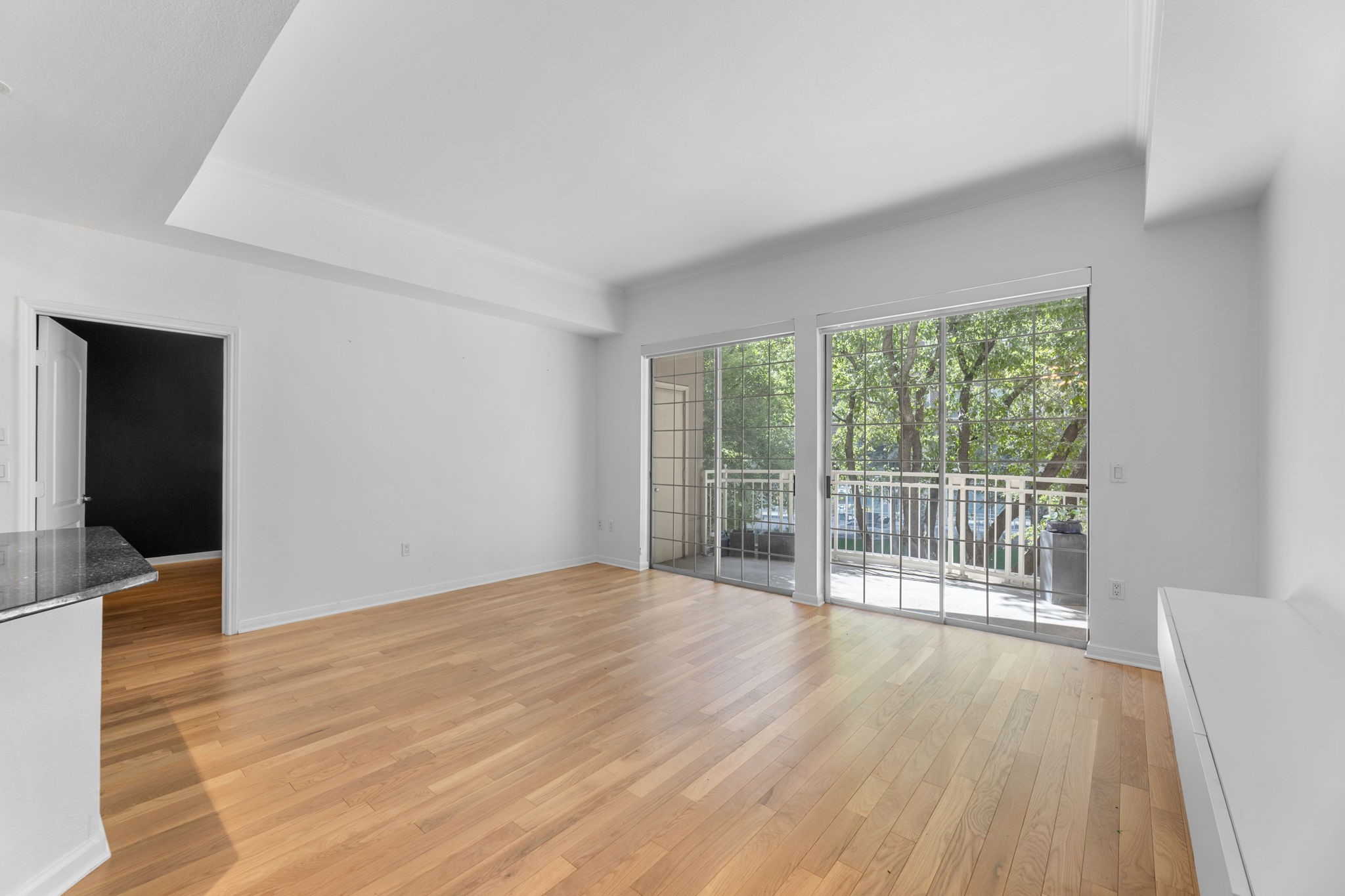 3225 Turtle Creek Boulevard Dallas TX 75219