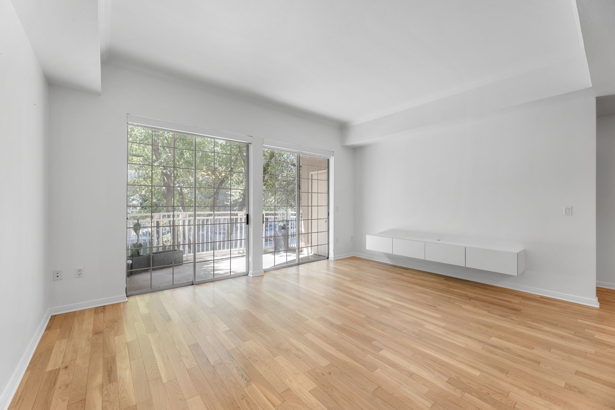 3225 Turtle Creek Boulevard Dallas TX 75219