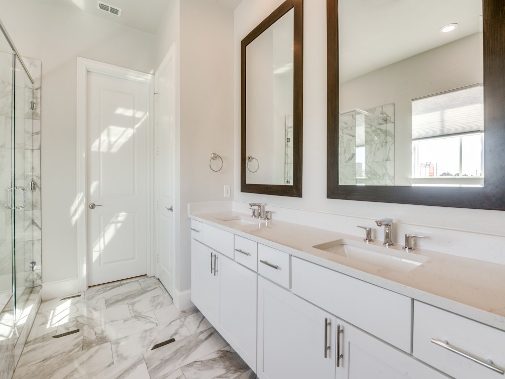 2114 Wenge Lane Dallas TX 75219