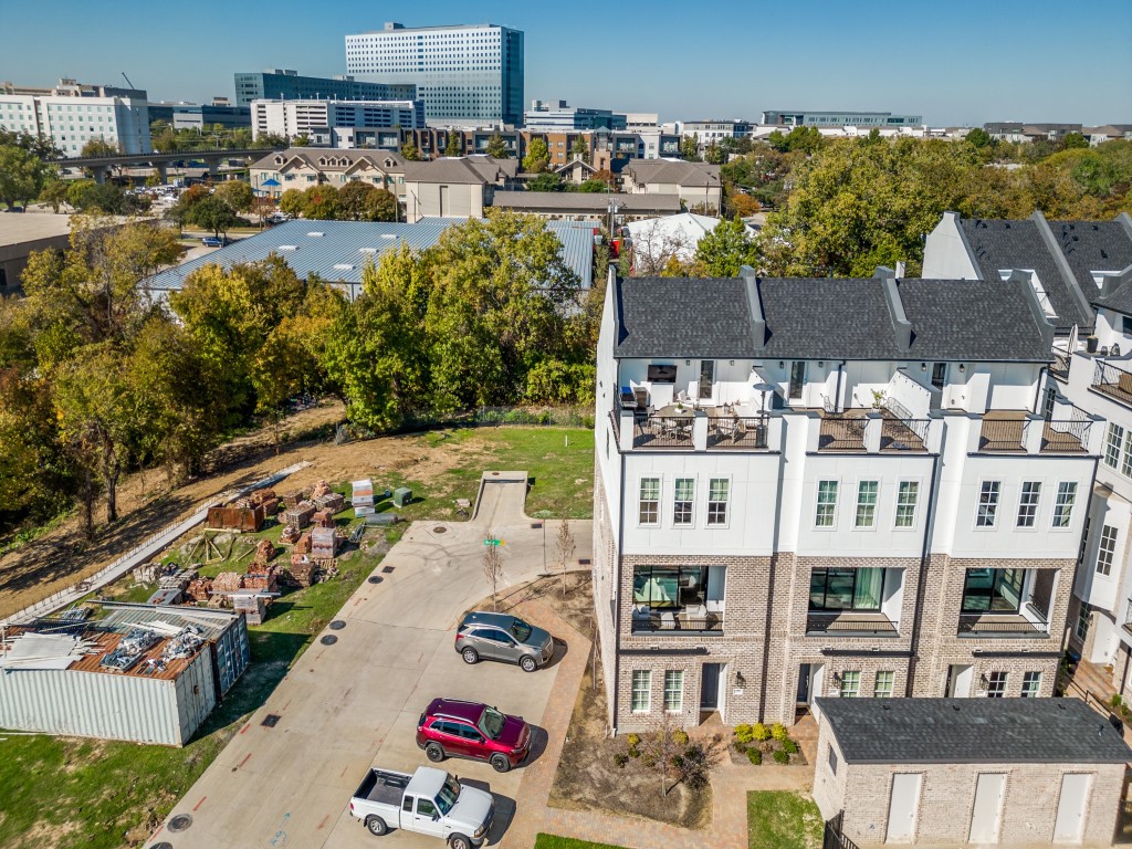 2114 Wenge Lane Dallas TX 75219