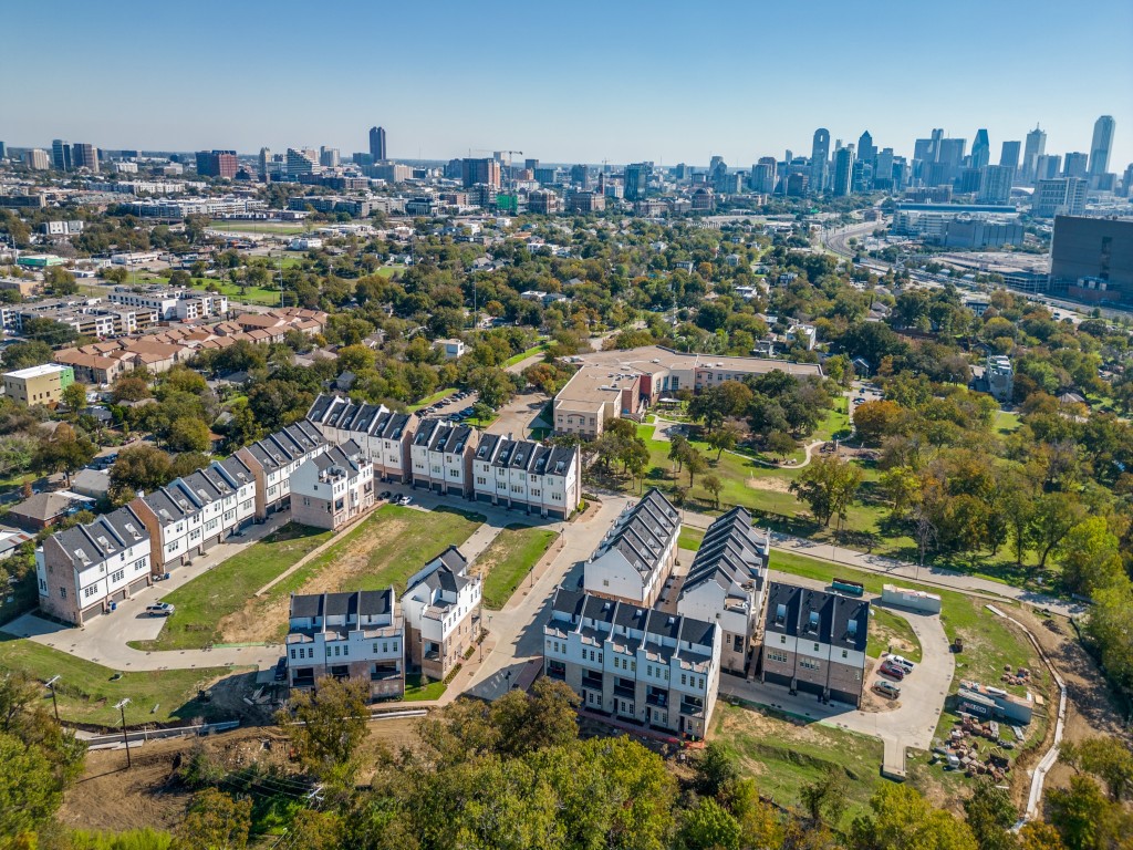 2114 Wenge Lane Dallas TX 75219