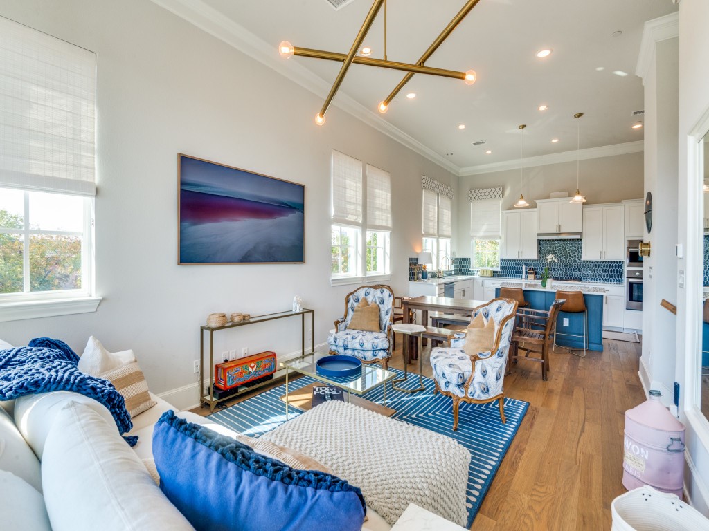 2114 Wenge Lane Dallas TX 75219