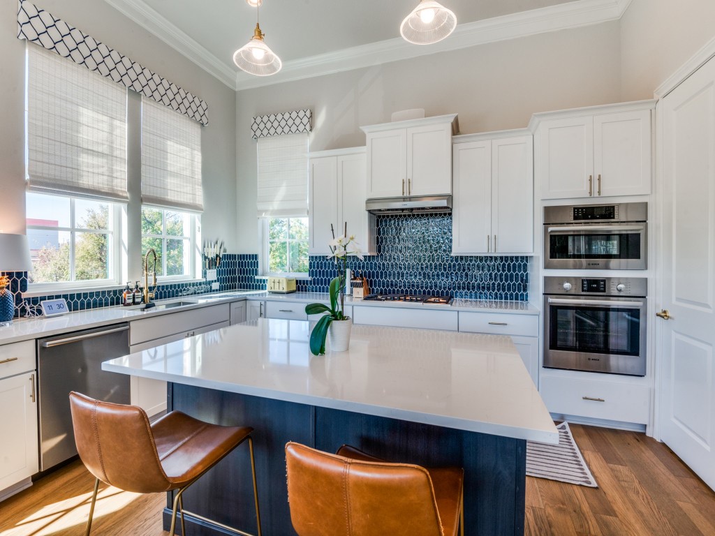 2114 Wenge Lane Dallas TX 75219