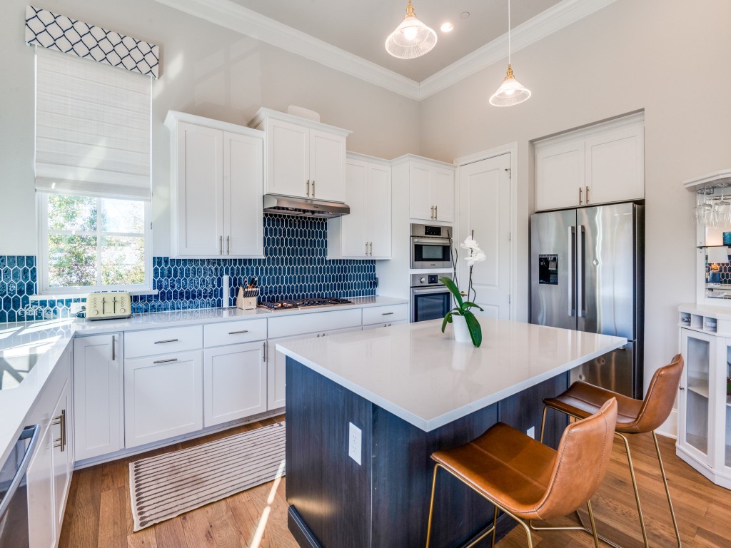 2114 Wenge Lane Dallas TX 75219