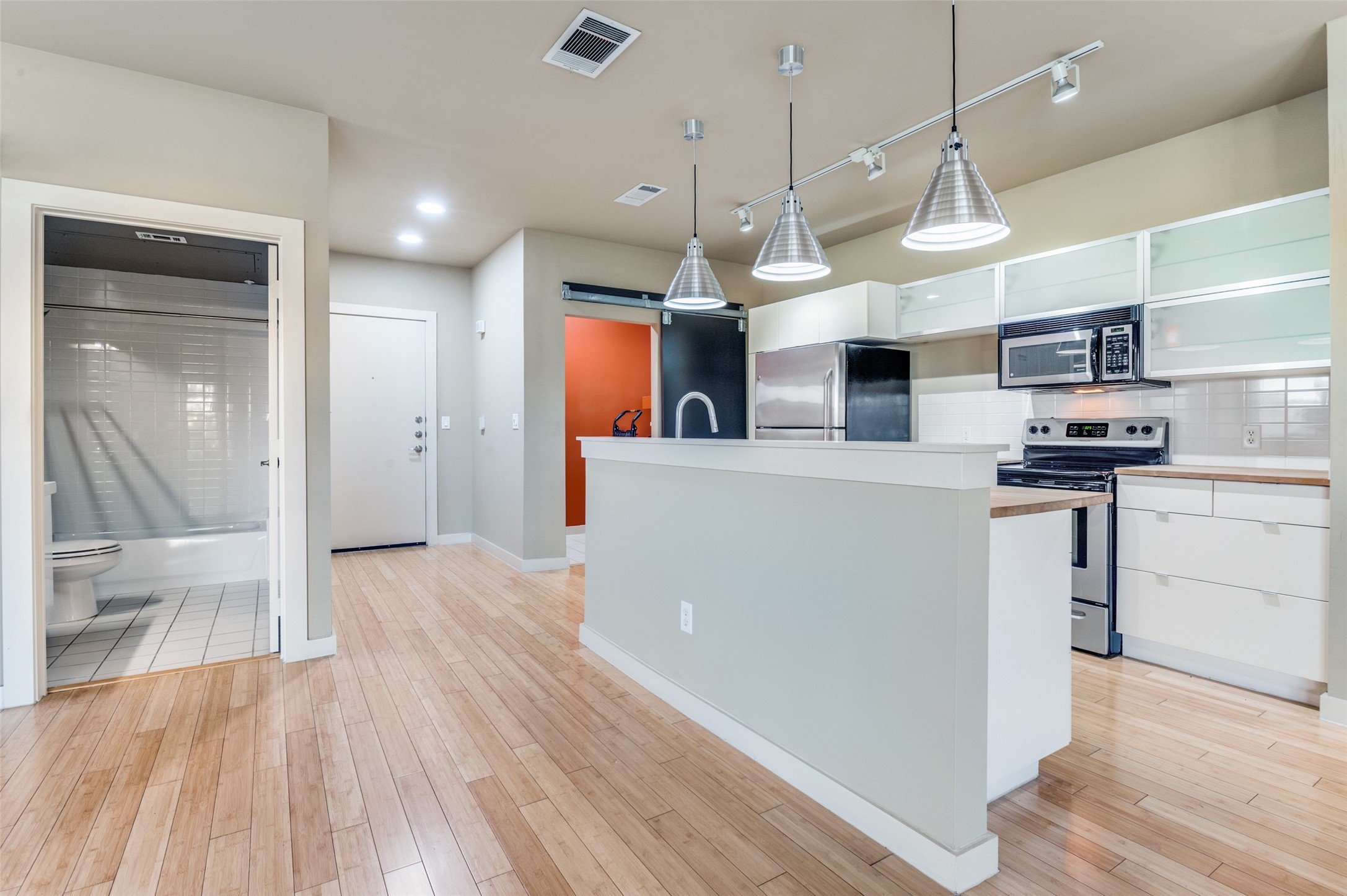 1111 S Akard Street Dallas TX 75215