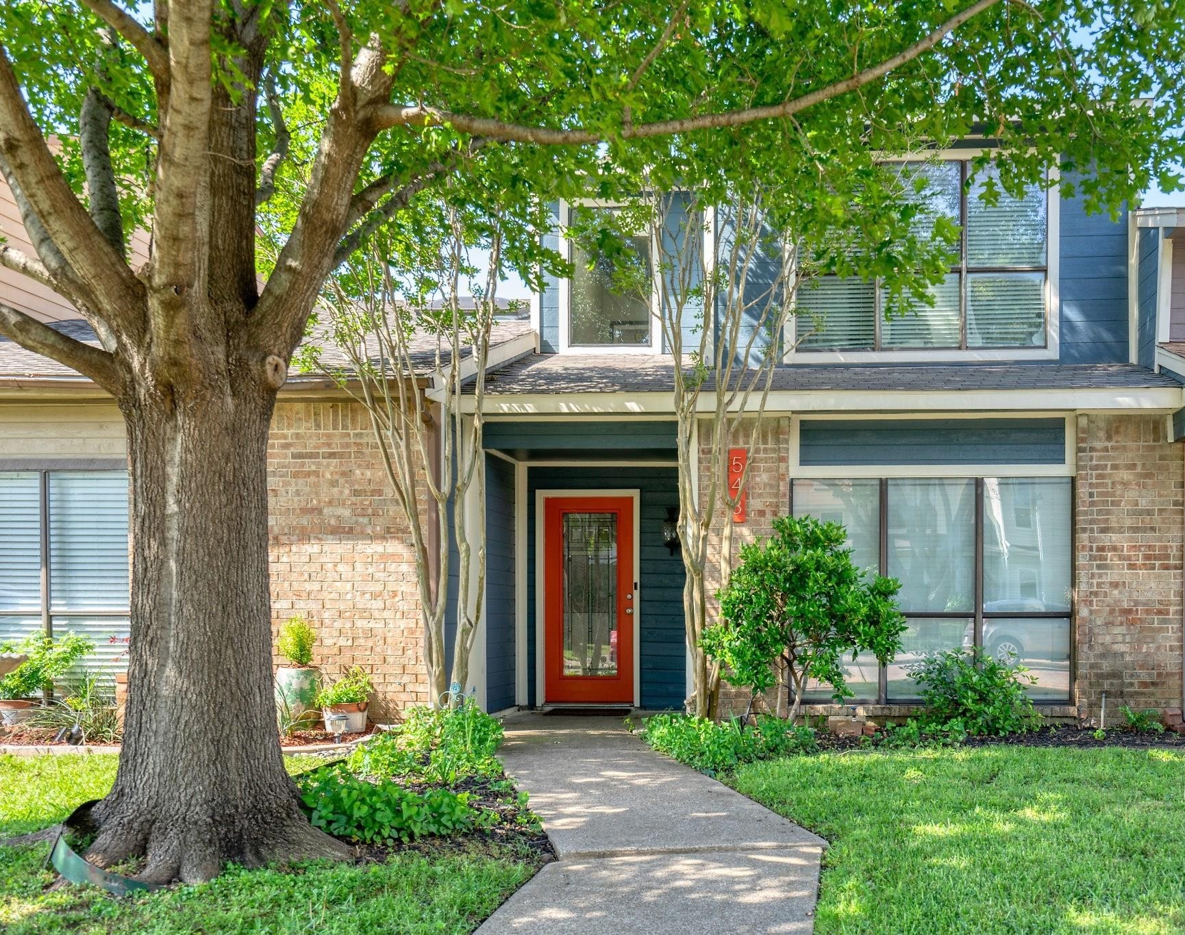 543 Josephine Street Dallas TX 75246