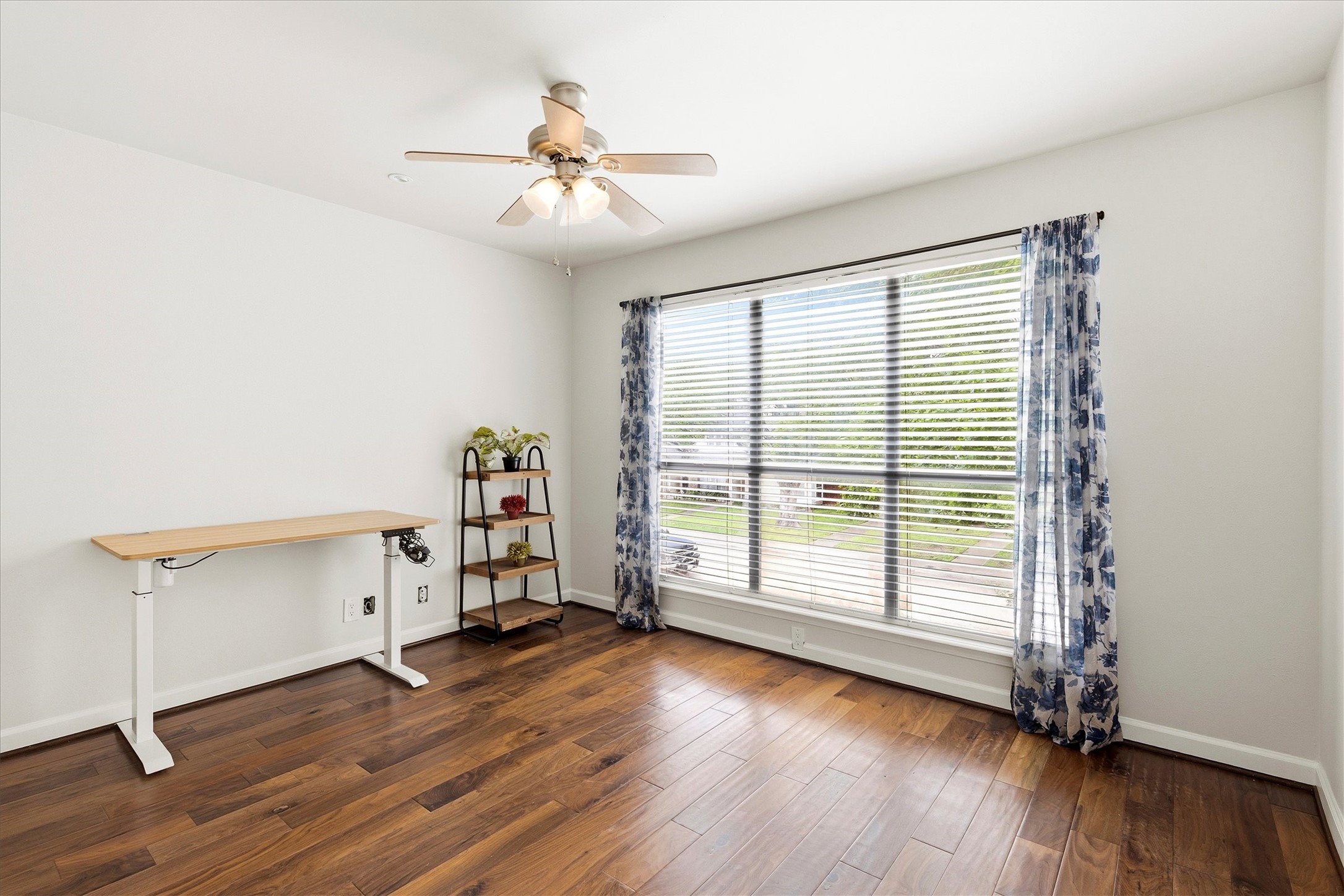 543 Josephine Street Dallas TX 75246