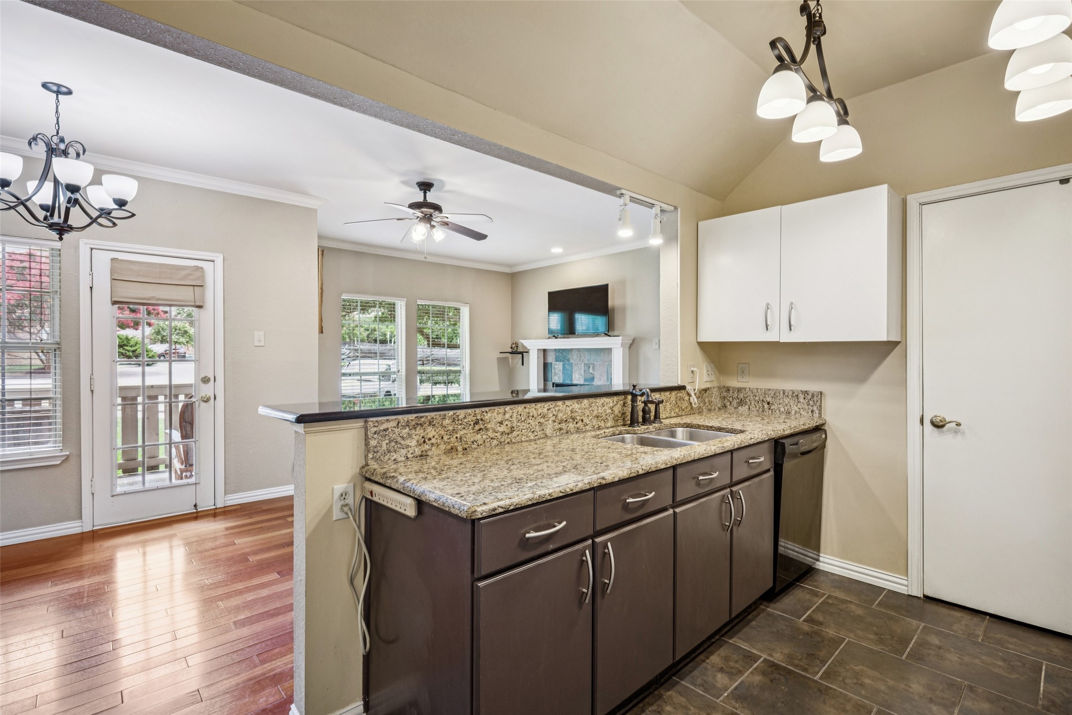 1700 Amelia Court Plano TX 75075