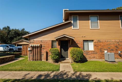 5640 Cedar Creek Drive Benbrook TX 76109