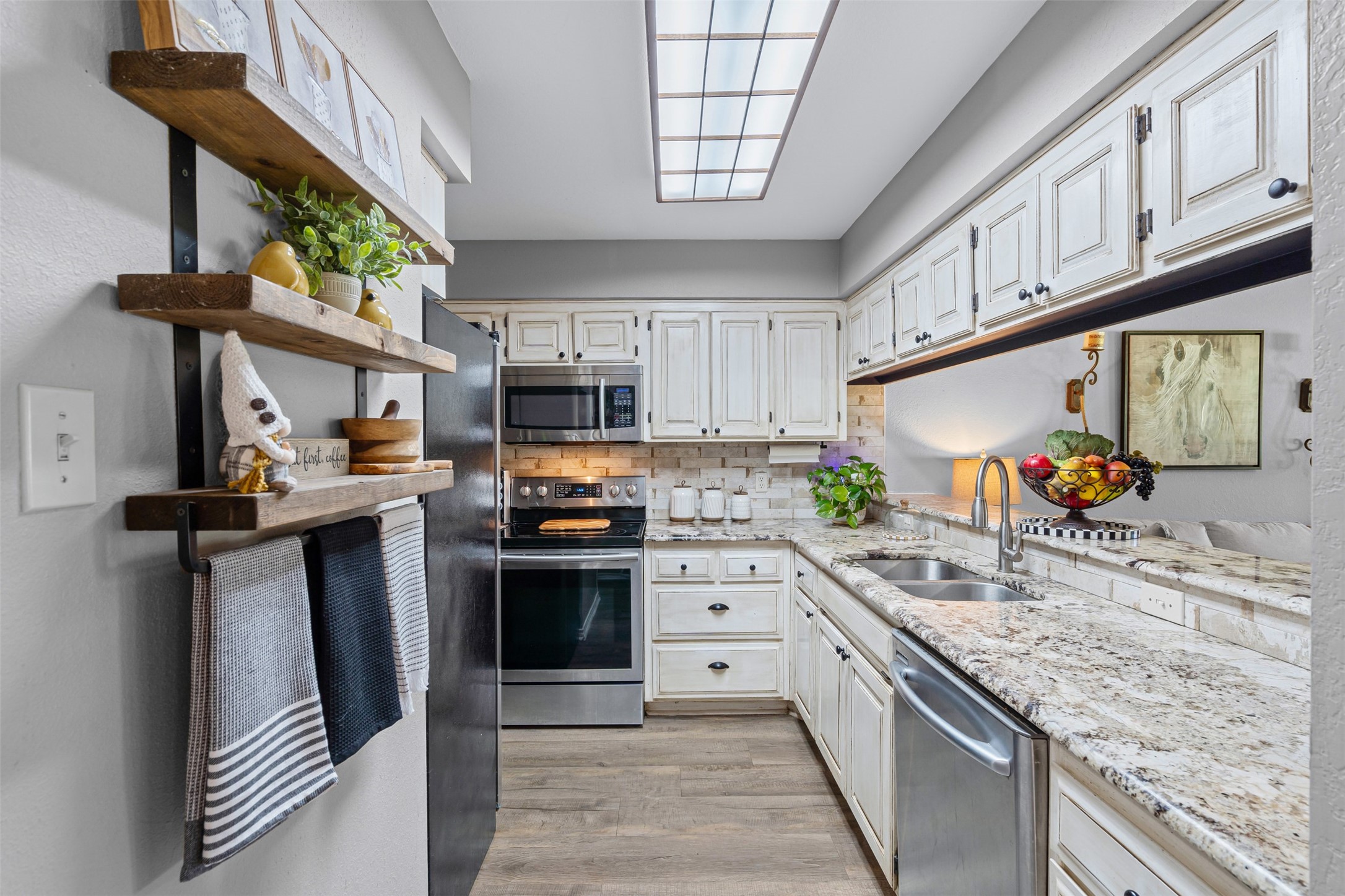 4403 Overlook Court Granbury TX 76049
