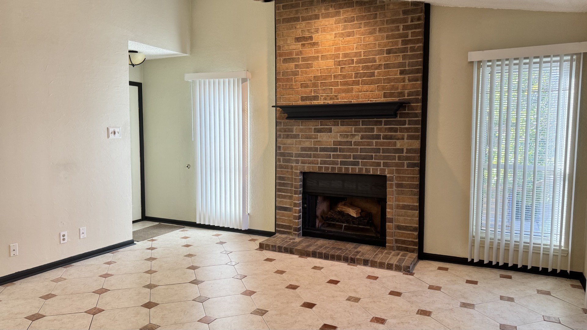 1200 Calico Lane Arlington TX 76011