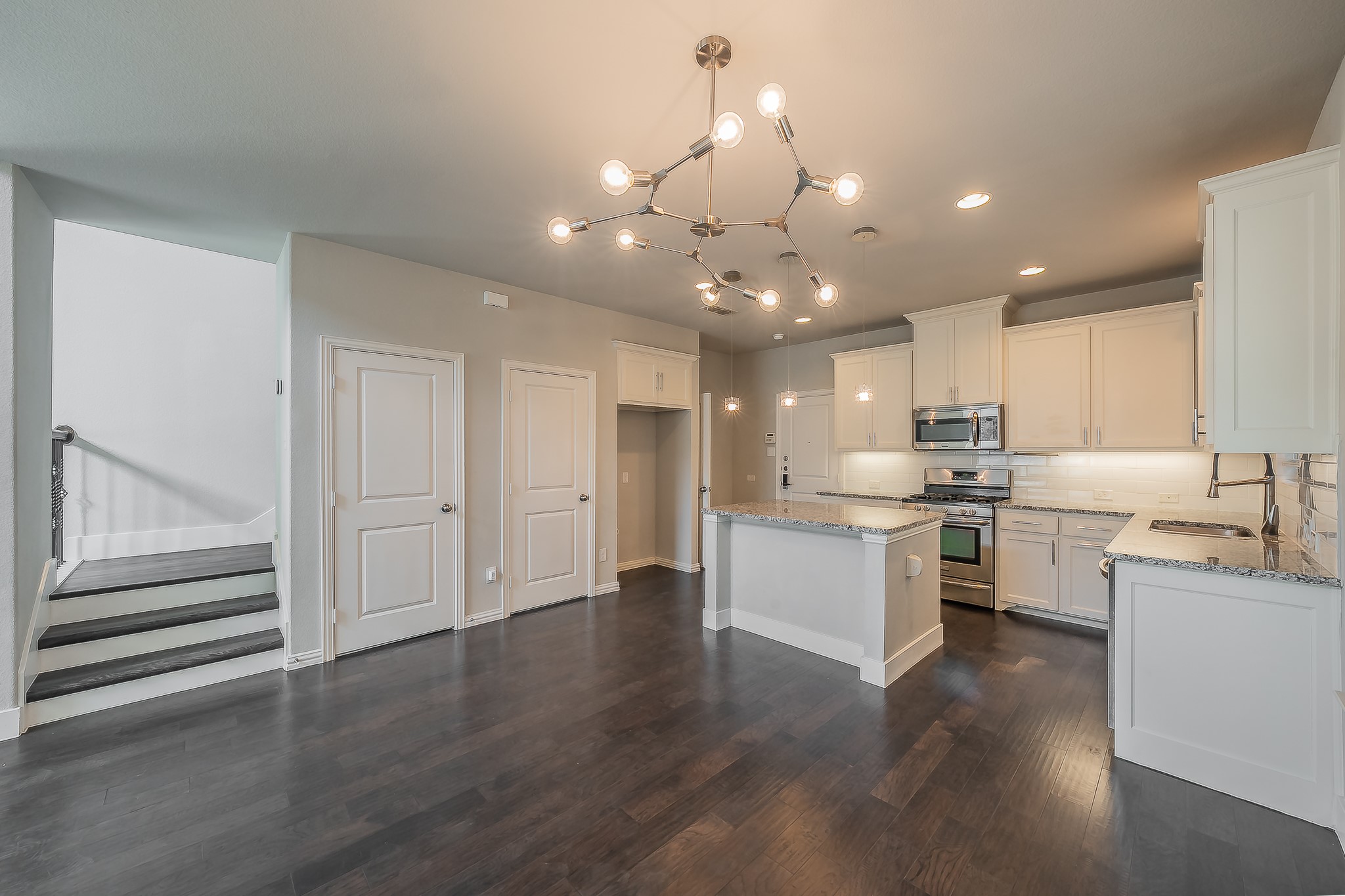 3945 Cascade Sky Drive Arlington TX 76005