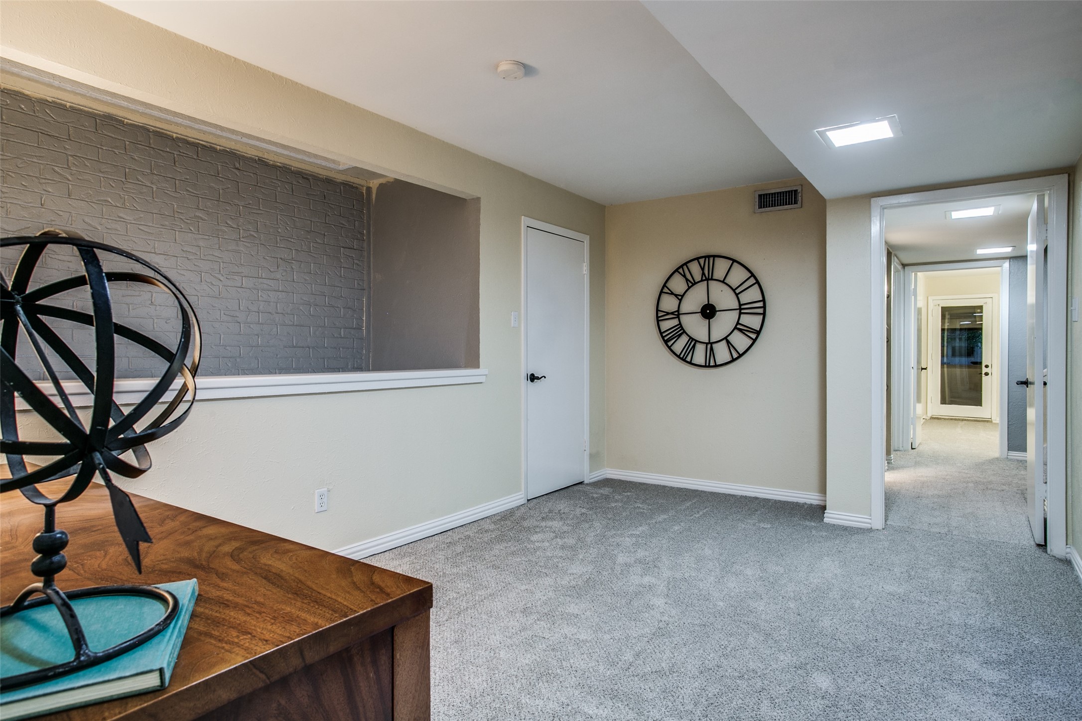 24 Oakbrook Drive Lewisville TX 75057