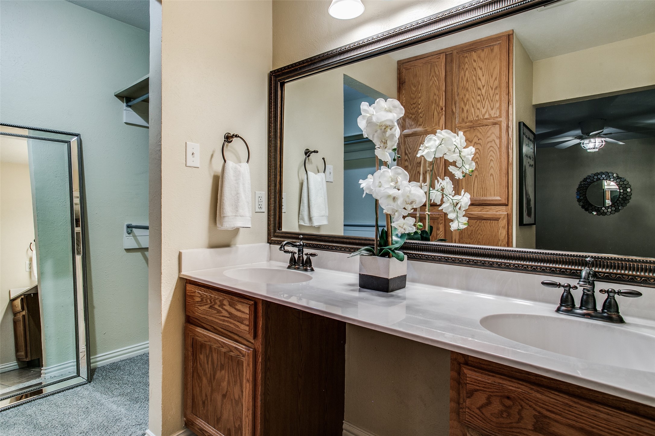 24 Oakbrook Drive Lewisville TX 75057