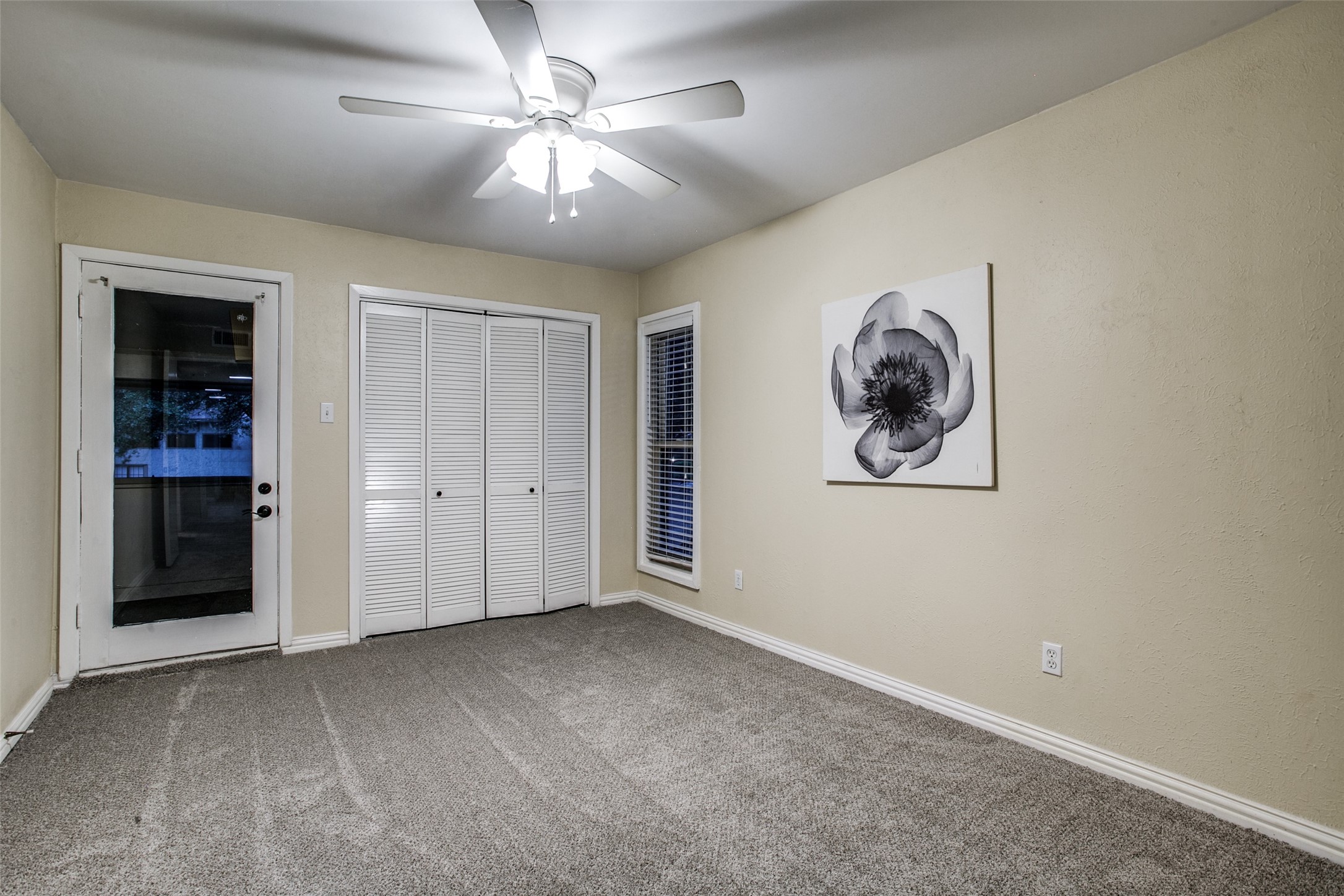 24 Oakbrook Drive Lewisville TX 75057