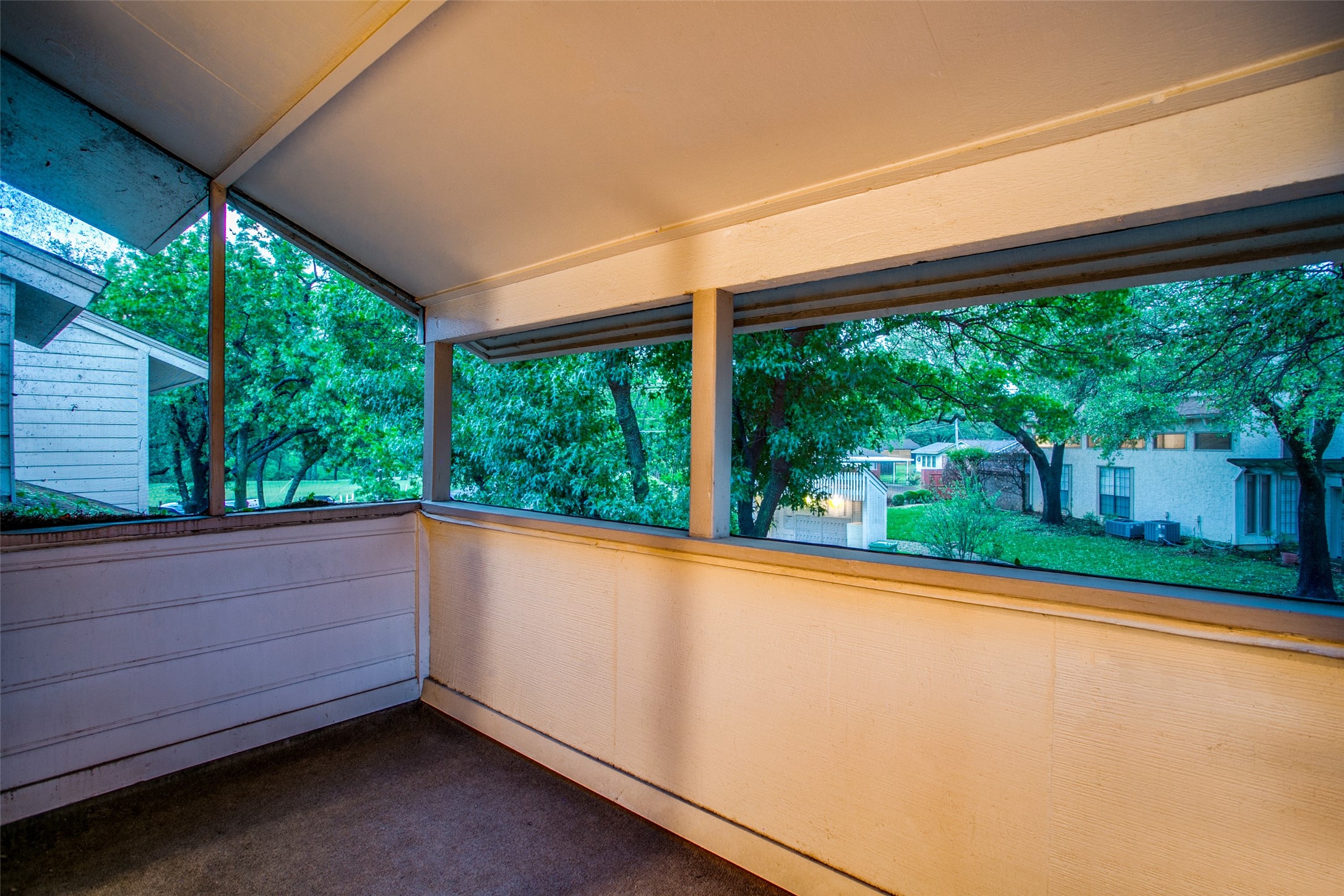 24 Oakbrook Drive Lewisville TX 75057