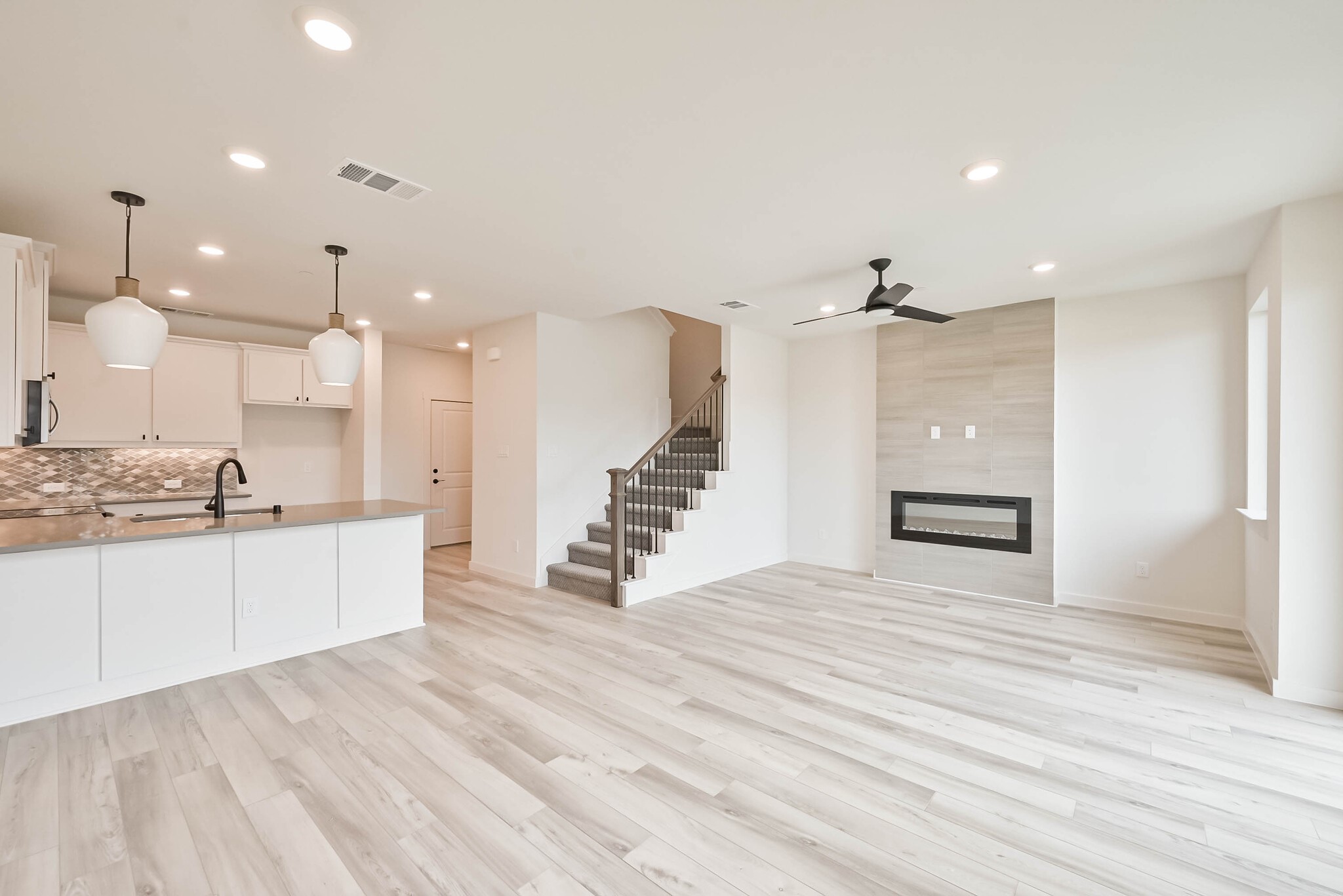 2620 La Cala Drive Grand Prairie TX 75054