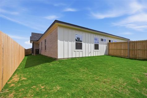 1311 Lone Pine Way Killeen TX 76543