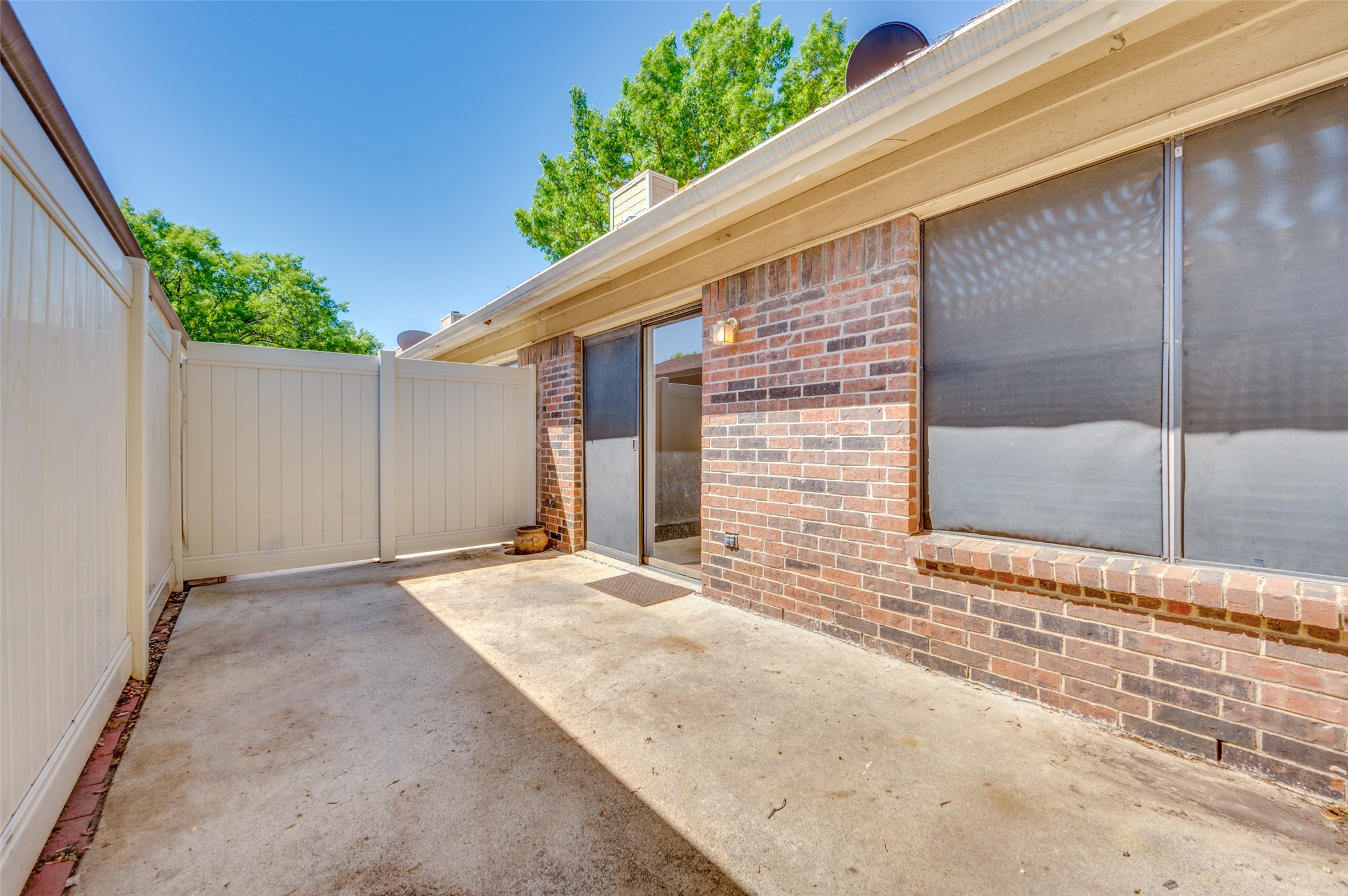 2240 Tarpley Road Carrollton TX 75006