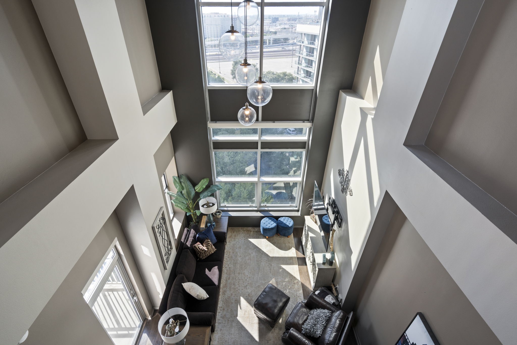 2323 N Houston Street Dallas TX 75219