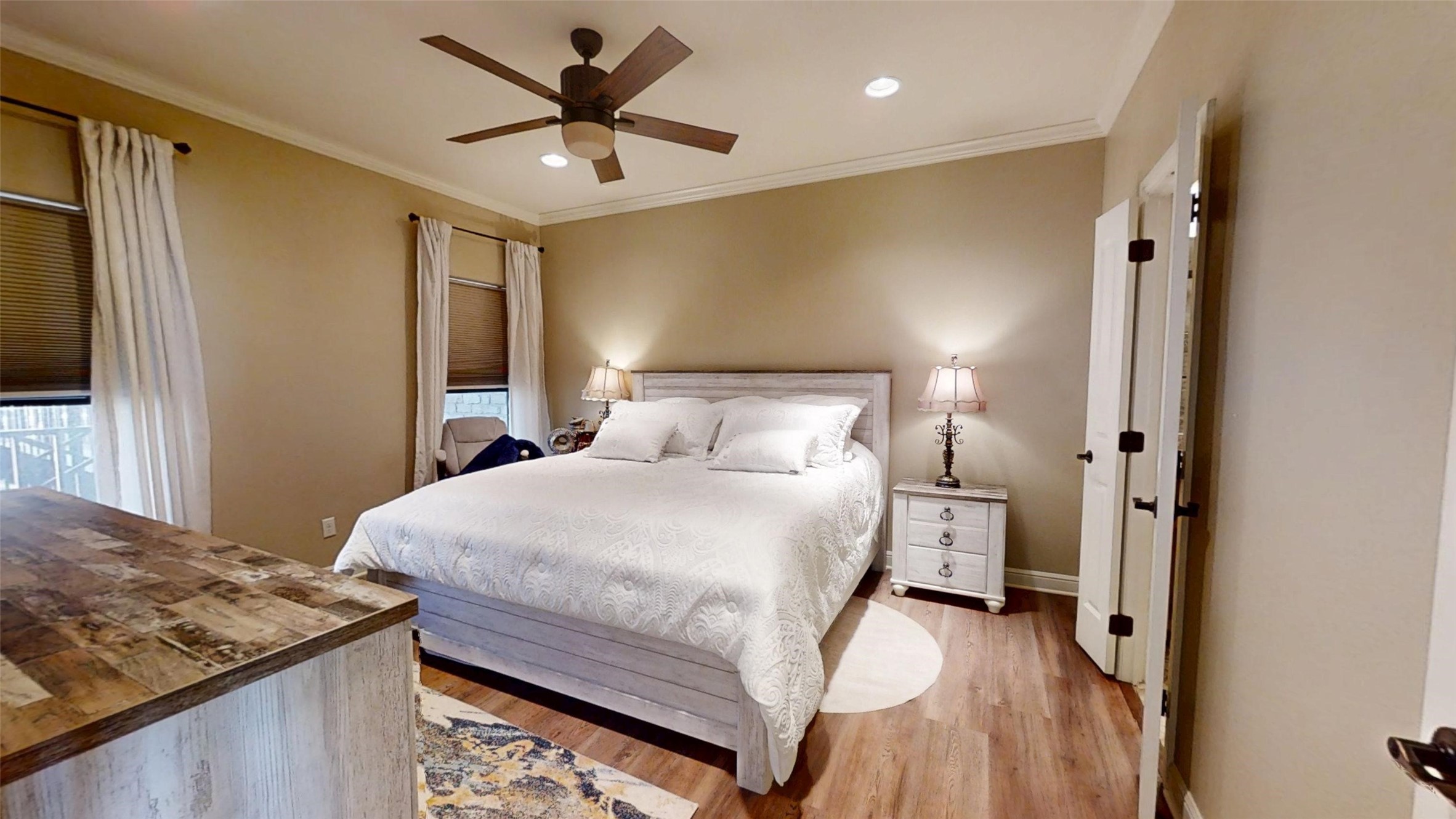 401 E Pearl Street Granbury TX 76048