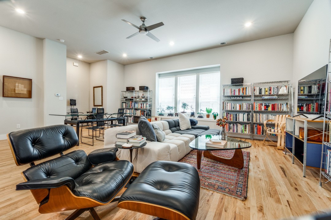 5608 Lindell Avenue Dallas TX 75206