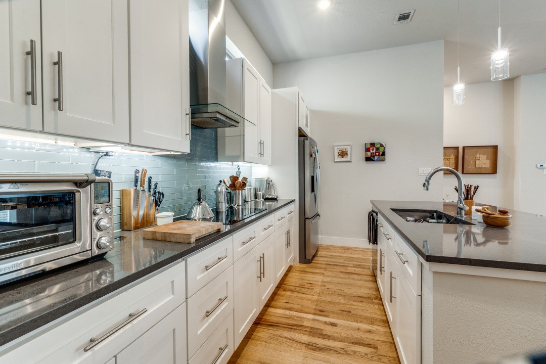 5608 Lindell Avenue Dallas TX 75206