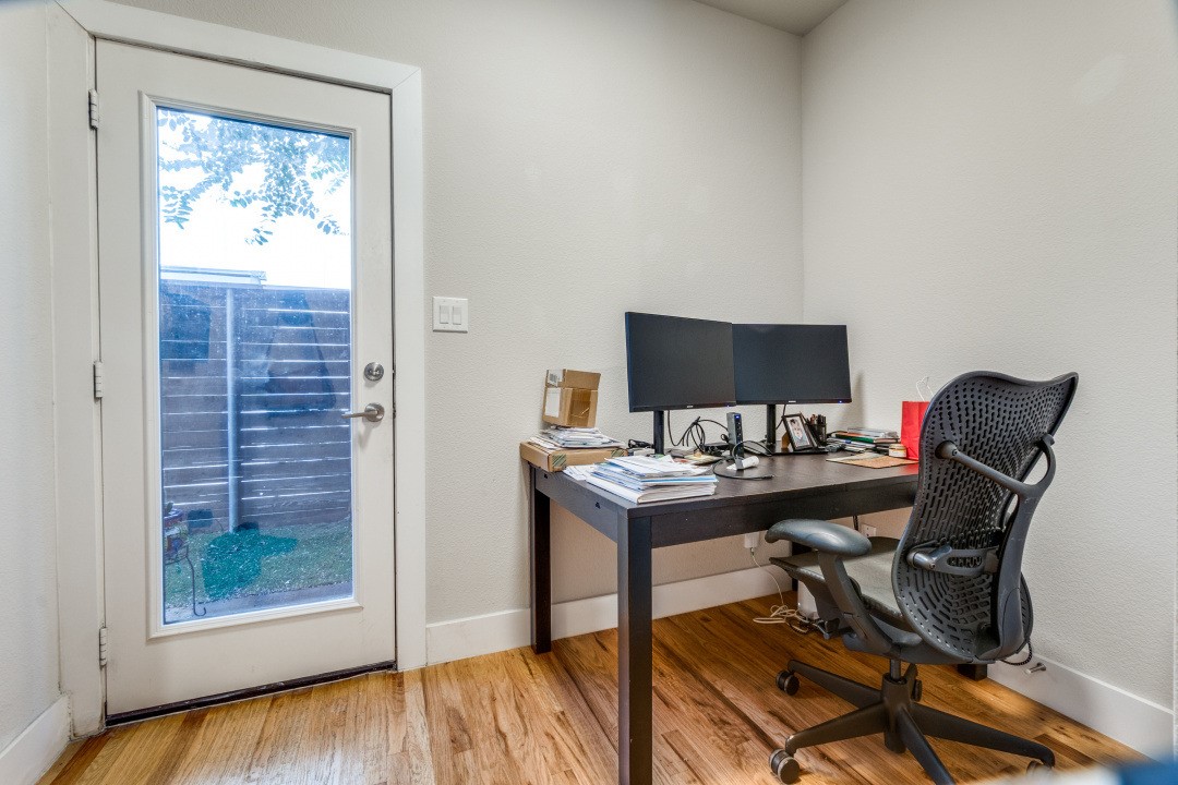 5608 Lindell Avenue Dallas TX 75206