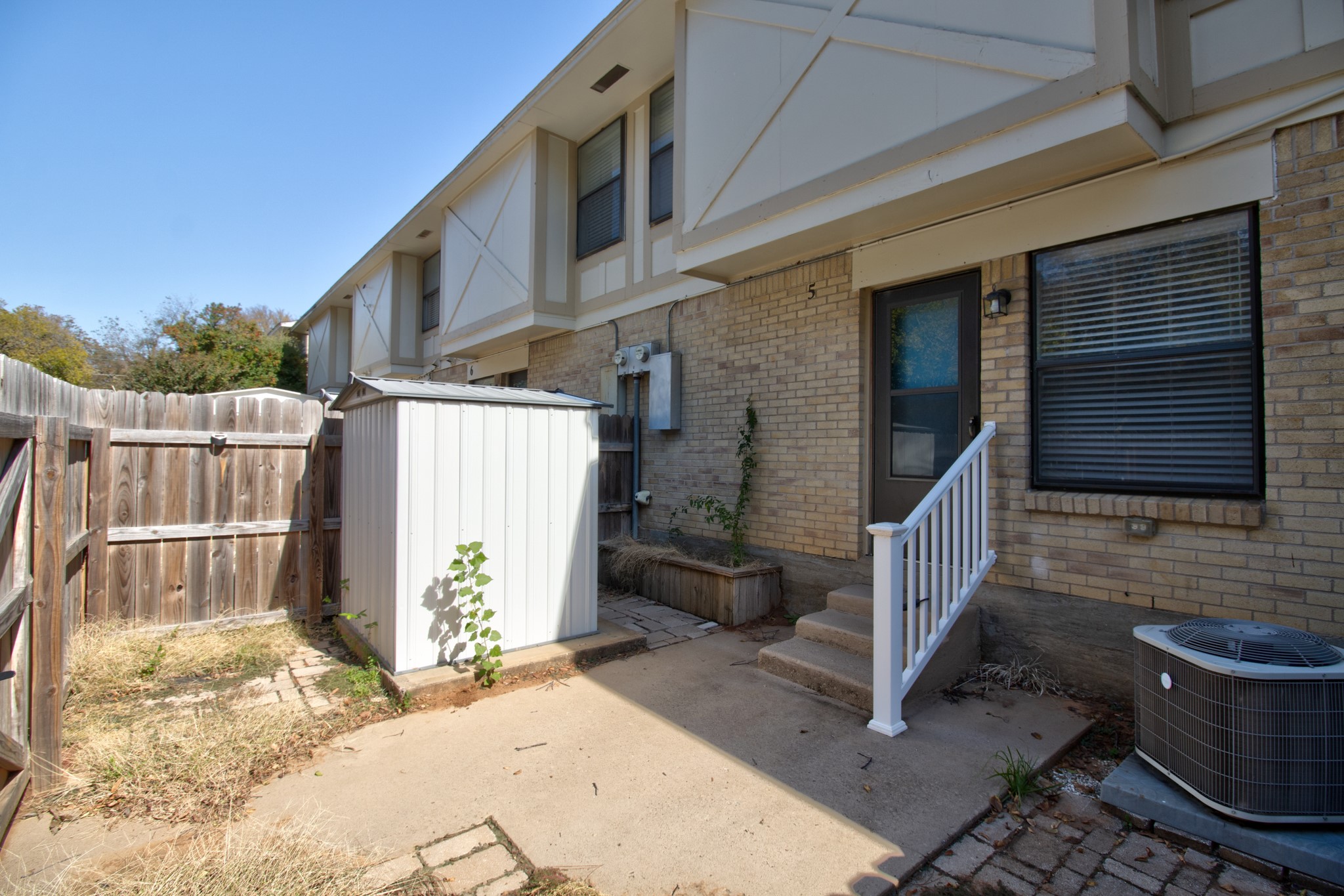 1905 W Morton Street Denison TX 75020