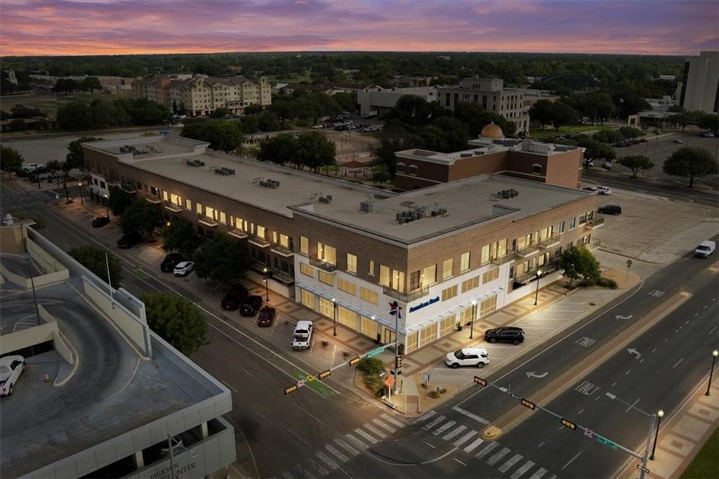 330 Austin Avenue Waco TX 76701