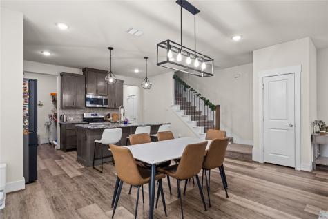 827 Crystal Oak Lane Arlington TX 76005