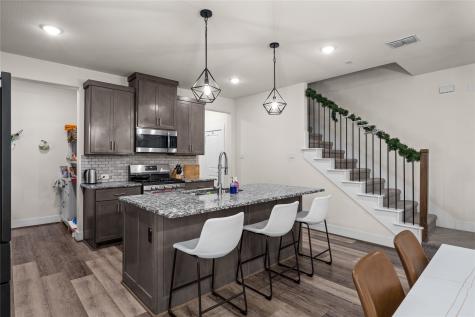 827 Crystal Oak Lane Arlington TX 76005