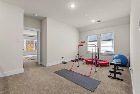 827 Crystal Oak Lane Arlington TX 76005