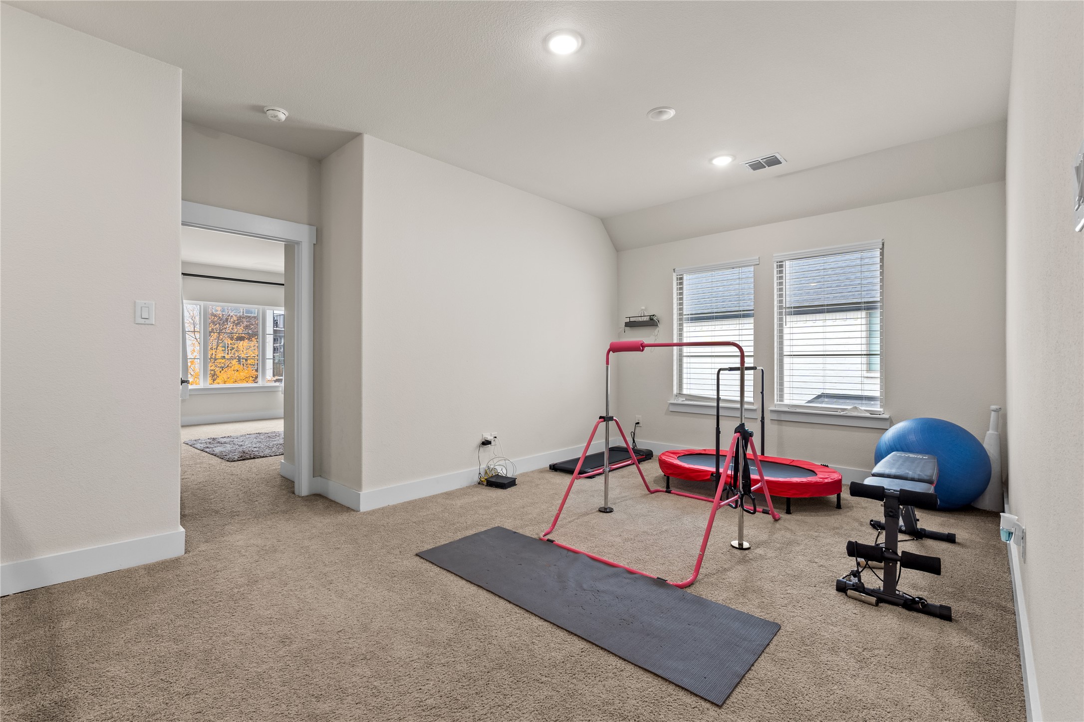 827 Crystal Oak Lane Arlington TX 76005