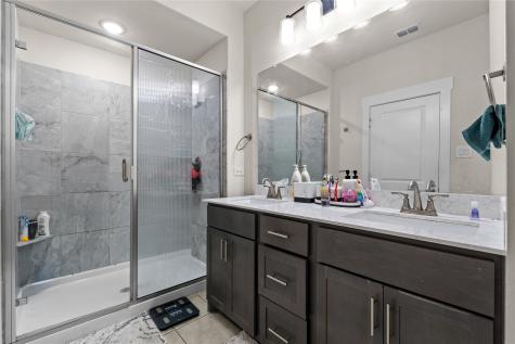 827 Crystal Oak Lane Arlington TX 76005