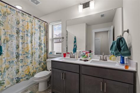 827 Crystal Oak Lane Arlington TX 76005