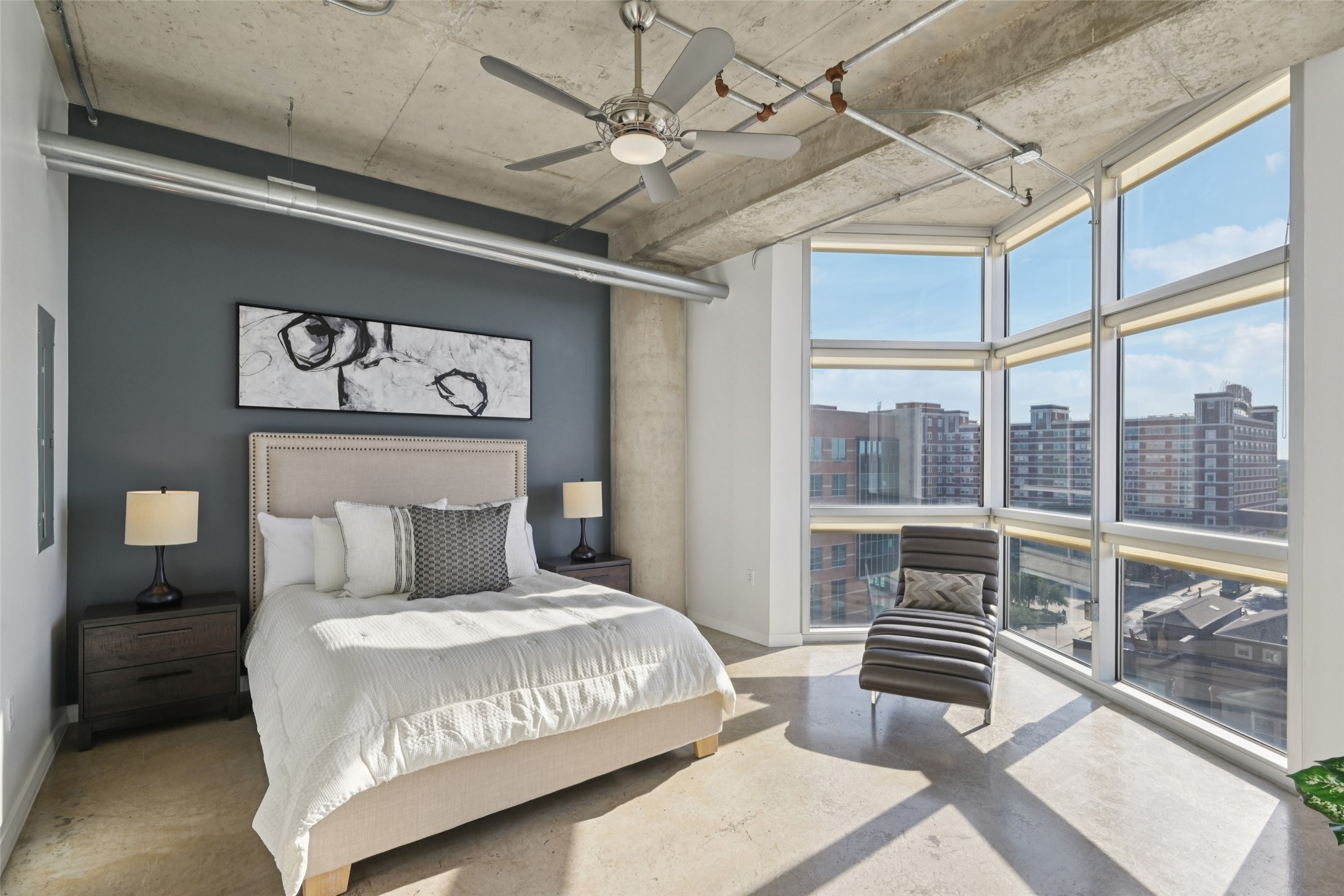 1001 Belleview Street Dallas TX 75215