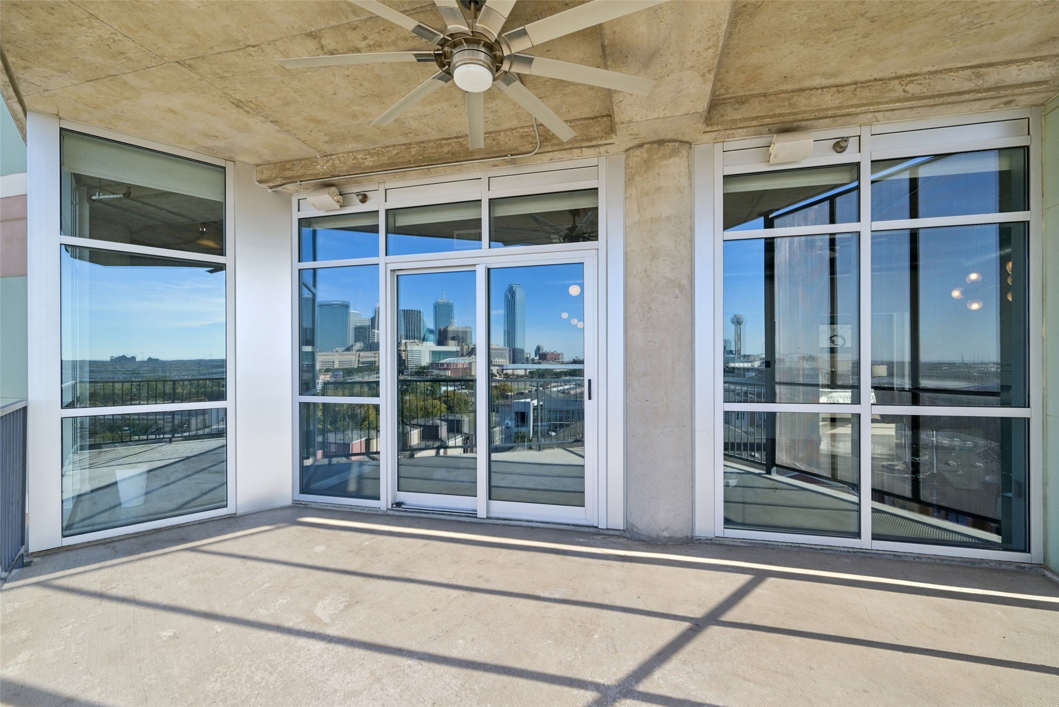 1001 Belleview Street Dallas TX 75215