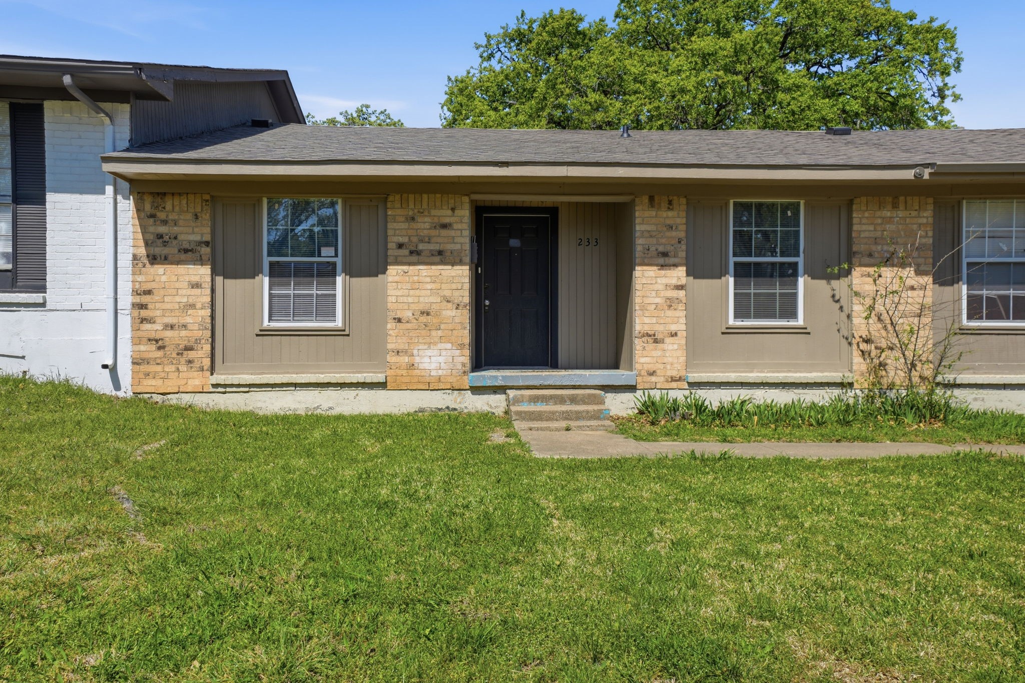 233 Creek Cove Drive Dallas TX 75217