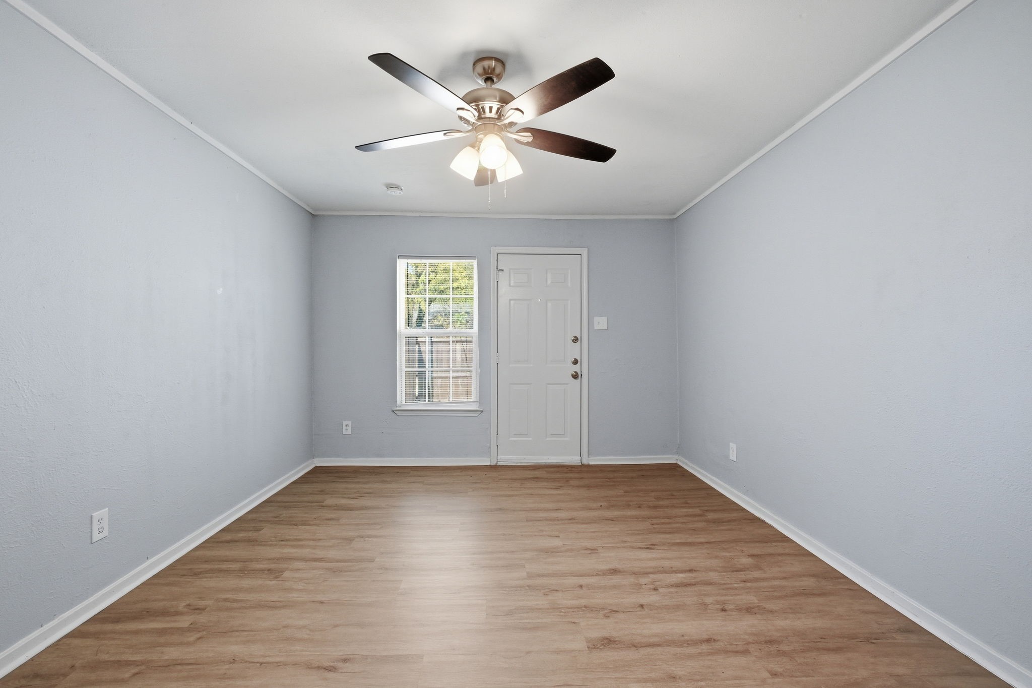 233 Creek Cove Drive Dallas TX 75217
