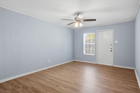 233 Creek Cove Drive Dallas TX 75217