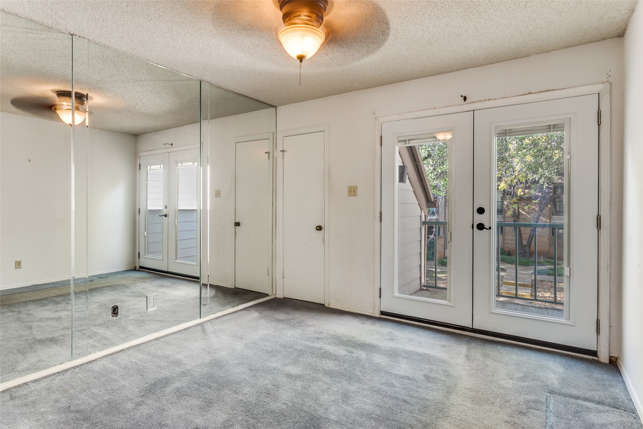 2310 Balsam Drive Arlington TX 76006