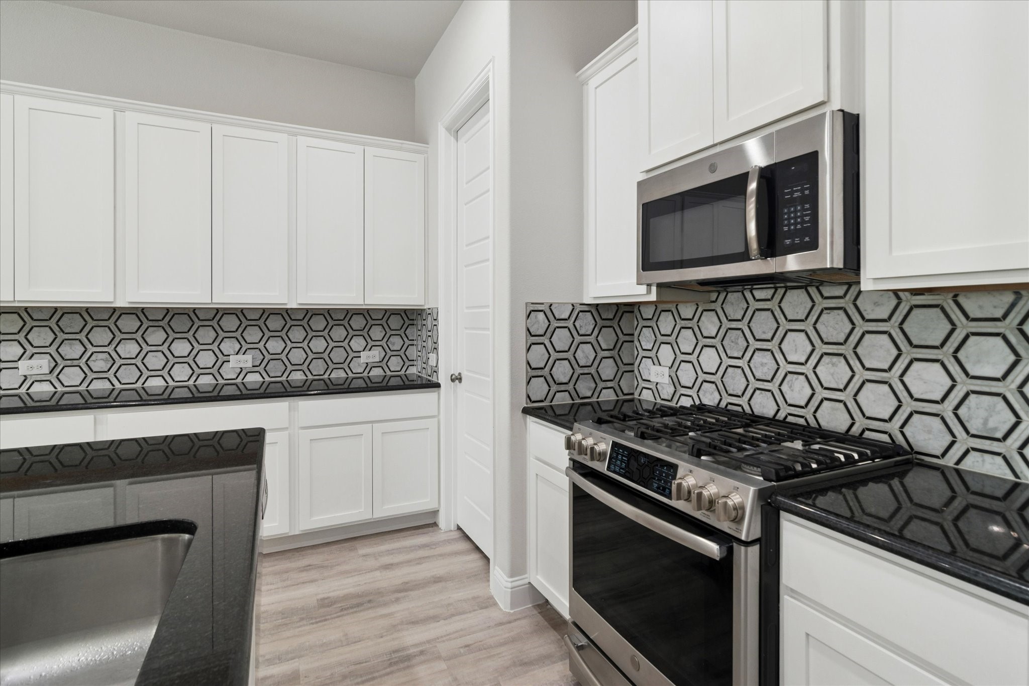 6008 Silverado Trail Mckinney TX 75070