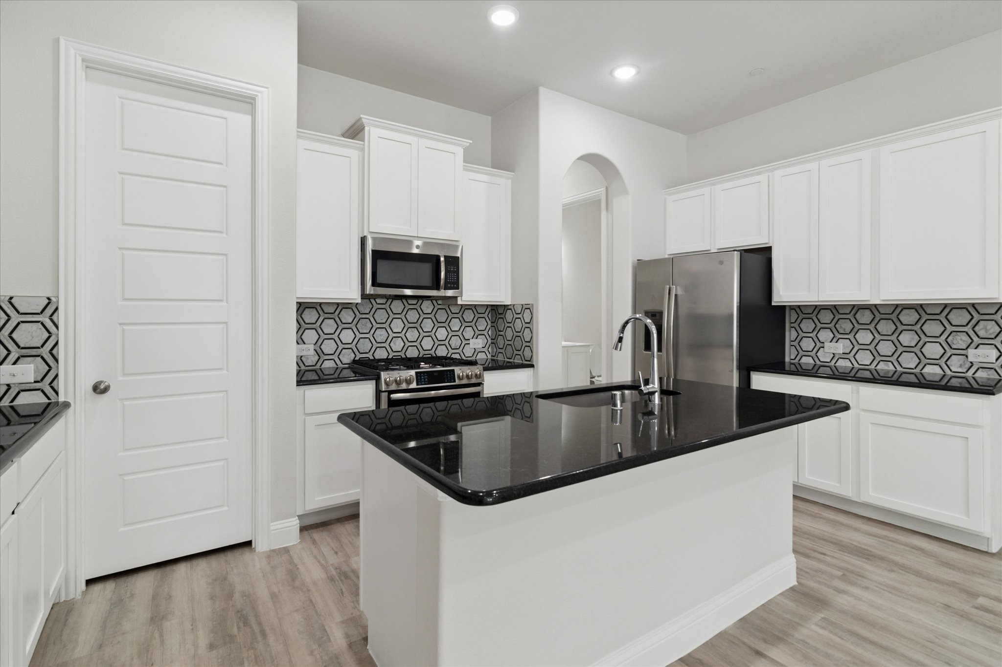 6008 Silverado Trail Mckinney TX 75070